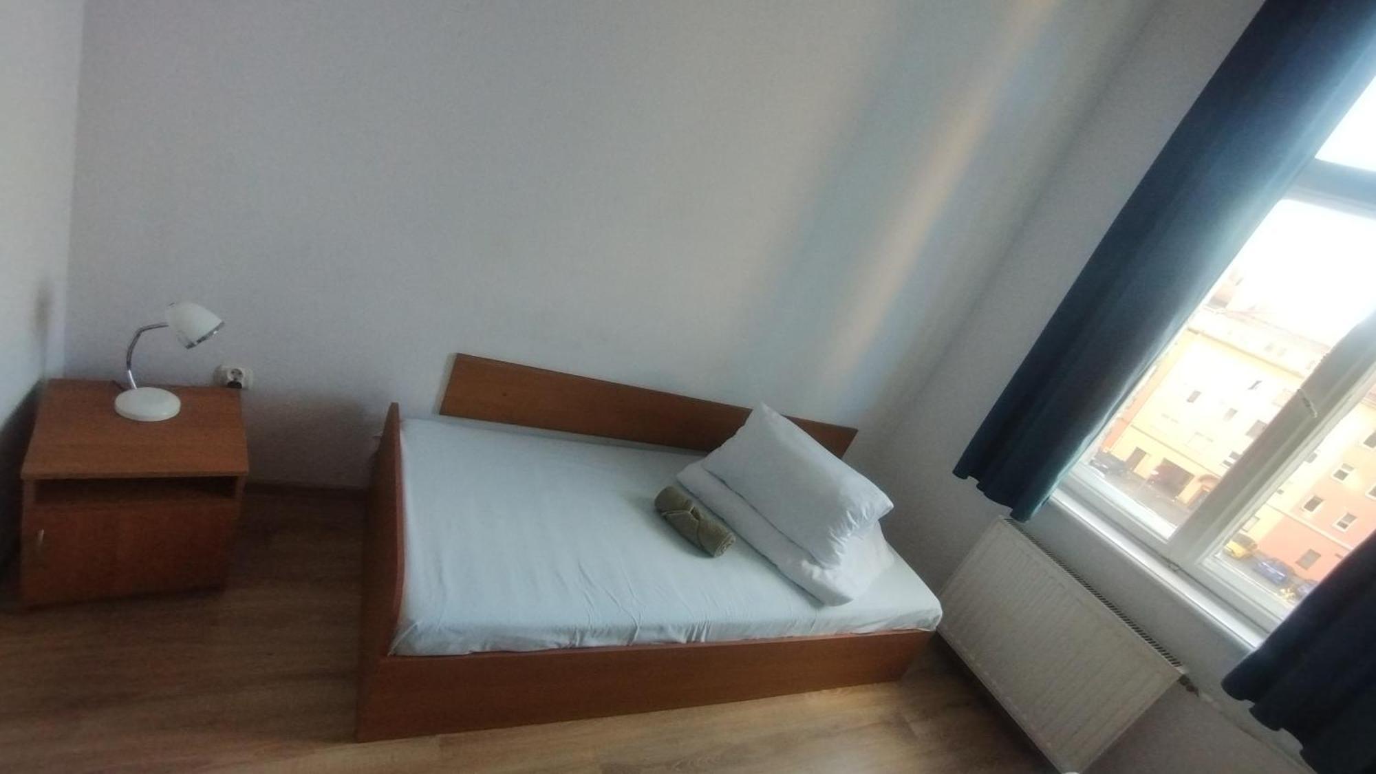 Galeona - Hotel Turystyczny エルブロンク エクステリア 写真
